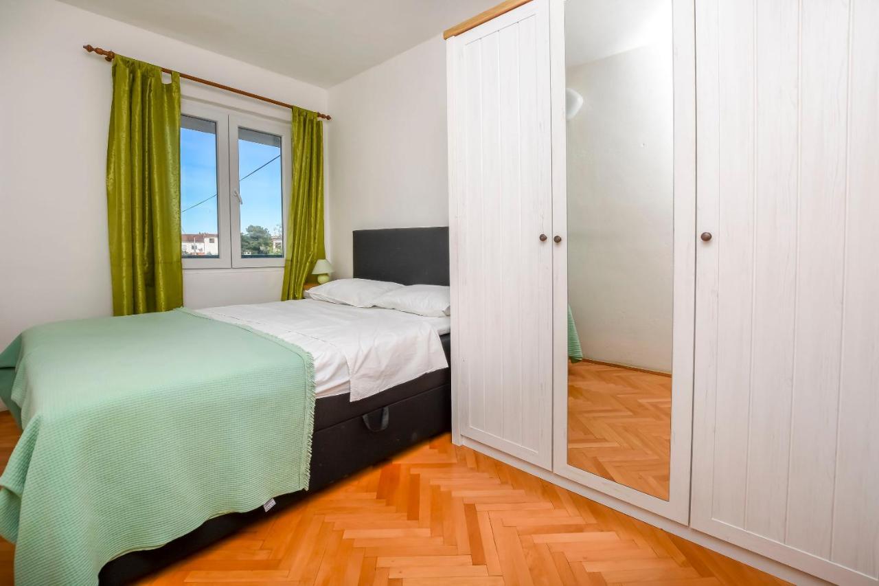 Apartments Ercegovic Рогозниця Екстер'єр фото